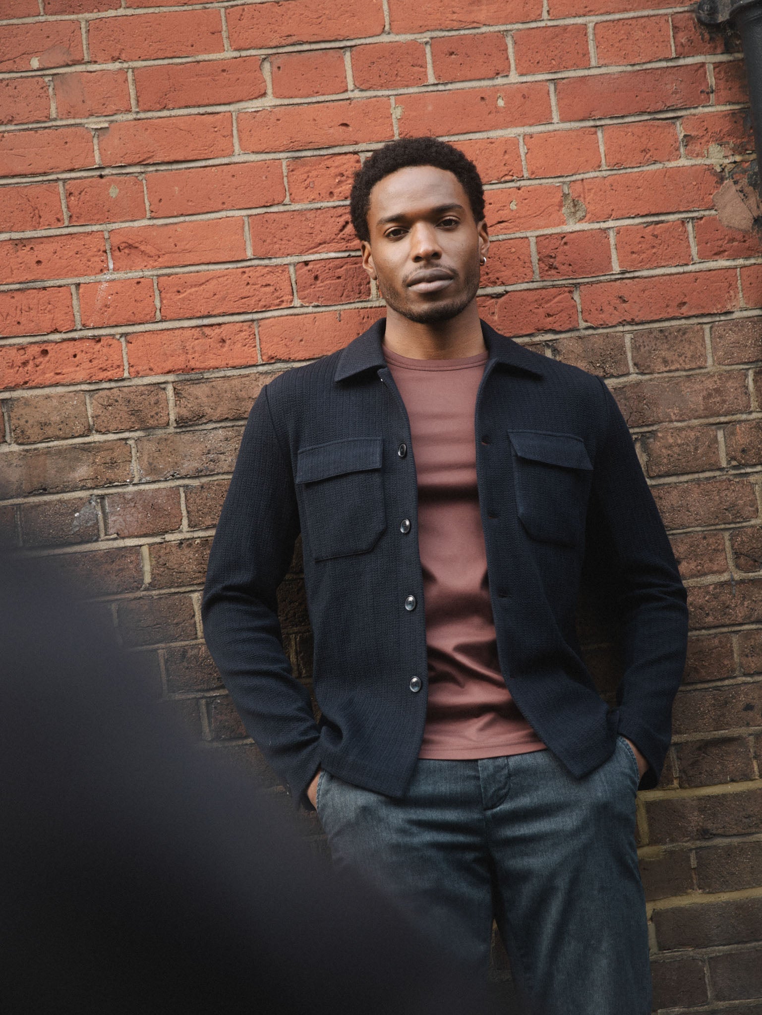 Modelshot / Navy / Detail